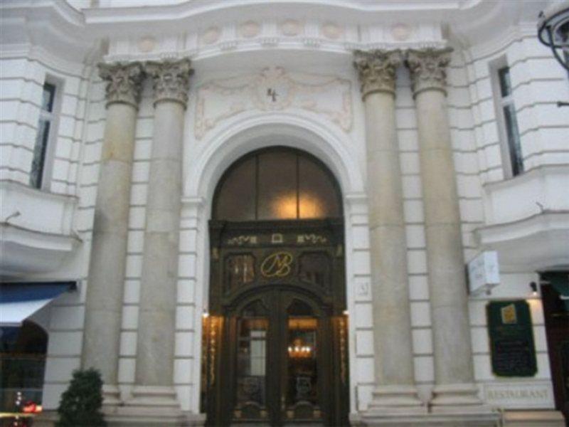 Hotel Pension Savoy Near Kurfuerstendamm Берлин Экстерьер фото